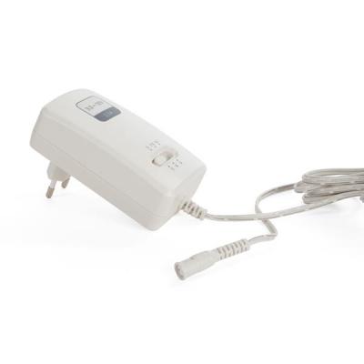EL. ADAPTER UNIV. 100-240V 3-12VDC
