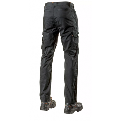 L.BRADOR BROEK 1091PB ZWART 46