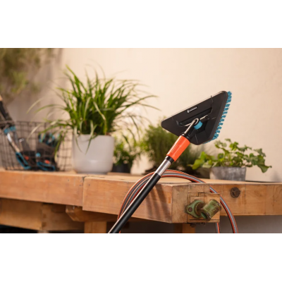 GARDENA CLEANSYSTEM Brosse à manche dure flex