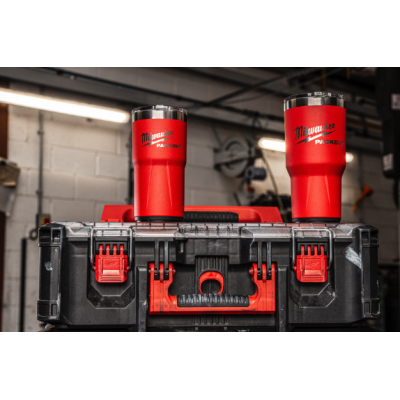 MILWAUKEE PACKOUT THERMOSBEKER 887ML.
