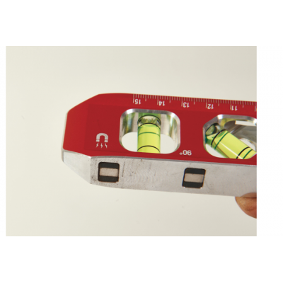 MILWAUKEE Niveau torpedo Billet MAGNETIQUE 17CM