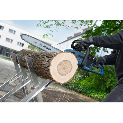 BOSCH Tronçonneuse GKE 18V-40